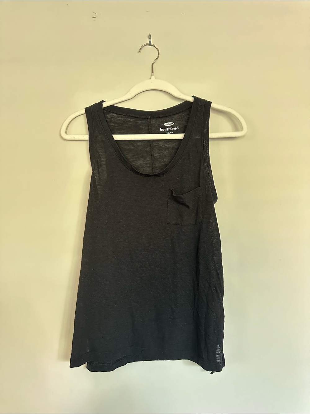 Old Navy Boyfriend Black Tank Top with Pocket